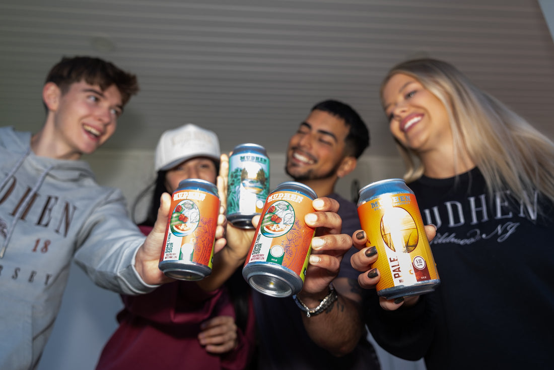 mh-gal-cheers-2